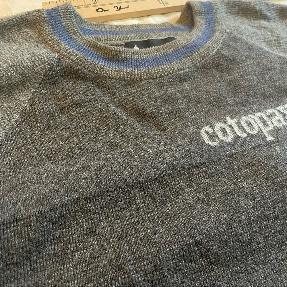 Cotopaxi Crew Neck Wool Gray and Blue Accent Men’s and Women’s Sweater - Picture 9 of 15